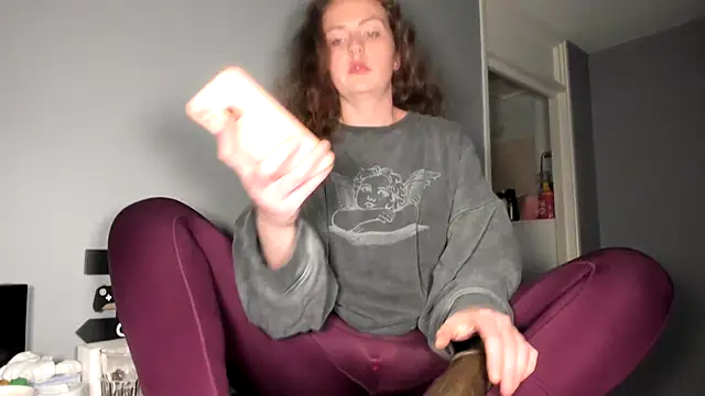 ENGLISHEMILY 69 online show from March 4, 8:35 am