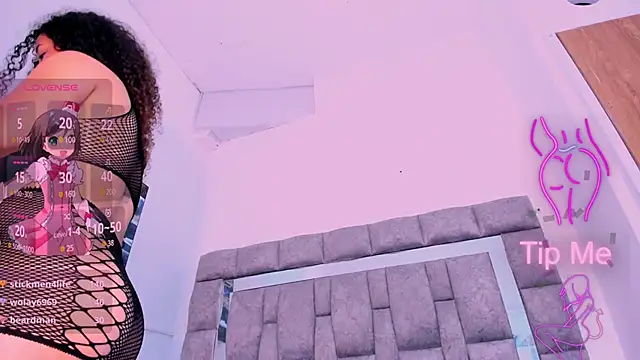 Snapshot of zulyjones chatting on January 25, 5:40 am zulyjones online show from January 25, 5:40 am