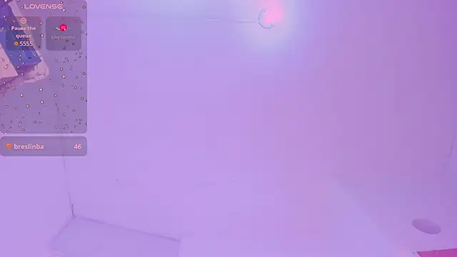 Snapshot of zulyjones chatting on March 15, 10:00 pm zulyjones online show from March 15, 10:00 pm