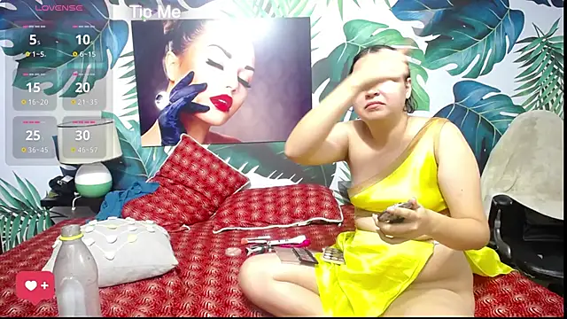 Snapshot of hushaima chatting on December 29, 6:35 am hushaima online show from December 29, 6:35 am