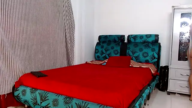 carolanyi online show from May 2, 8:03 pm