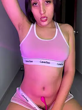 EmySofia online show from December 18, 7:03 am