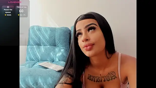 Snapshot of tamy_ian chatting on December 15, 2:10 pm tamy ian online show from December 15, 2:10 pm