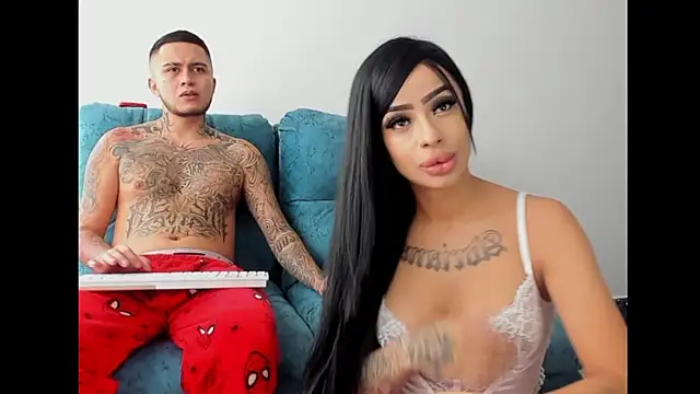 Snapshot of tamy_ian chatting on January 15, 1:26 pm tamy ian online show from January 15, 1:26 pm