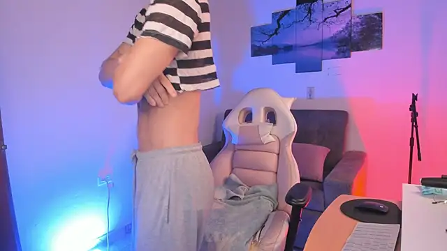 Snapshot of odelei chatting on February 26, 7:42 am odelei online show from February 26, 7:42 am