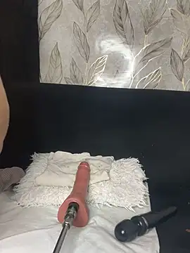 chiquimaturesexy online show from May 16, 9:35 pm