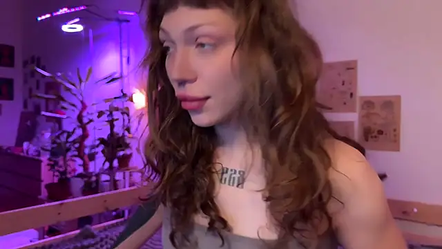 PaulaPratt online show from October 4, 5:38 am