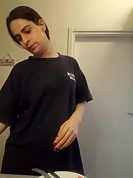 perla97 online show from April 3, 5:55 pm