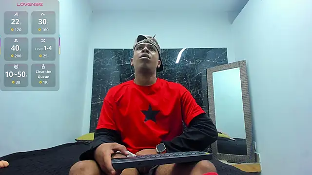 Snapshot of ada-brooke chatting on October 2, 3:35 am ada-brooke online show from October 2, 3:35 am