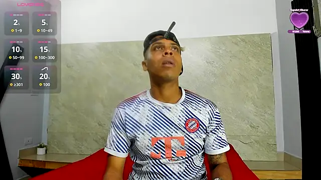 Snapshot of ada-brooke chatting on October 15, 5:18 am ada-brooke online show from October 15, 5:18 am