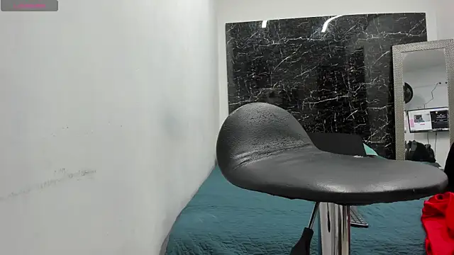 Snapshot of ada-brooke chatting on October 17, 11:24 am ada-brooke online show from October 17, 11:24 am