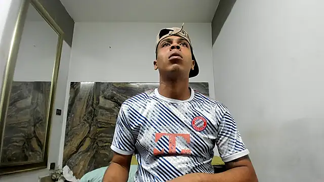 Snapshot of ada-brooke chatting on October 21, 5:30 am ada-brooke online show from October 21, 5:30 am