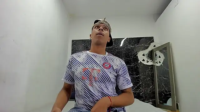 ada-brooke online show from November 22, 11:53 am