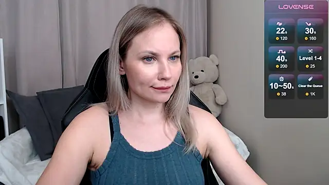 Sunny bunny6 online show from February 25, 1:43 pm