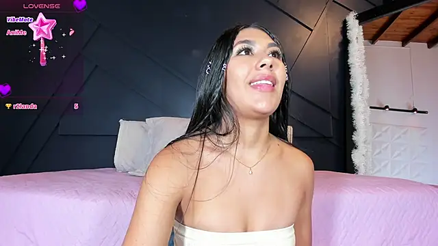 Emilyh  online show from January 17, 10:55 am