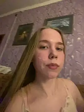 Snapshot of ELIZA__liza chatting on February 25, 5:25 pm ELIZA liza online show from February 25, 5:25 pm