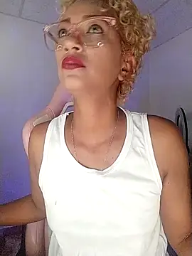 Amaliu  online show from November 18, 2:43 pm