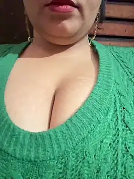 Snapshot of Anjalihotwife chatting on December 10, 6:54 am Anjalihotwife online show from December 10, 6:54 am