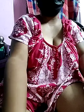 BERRY 00 online show from May 4, 6:04 pm
