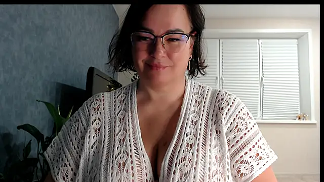 Snapshot of Nora_Star chatting on January 9, 5:48 pm Nora Star online show from January 9, 5:48 pm