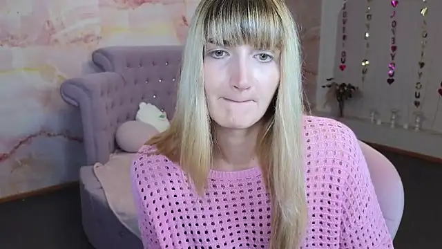 Snapshot of Nika_Kitten chatting on September 21, 4:19 pm Nika Kitten online show from September 21, 4:19 pm