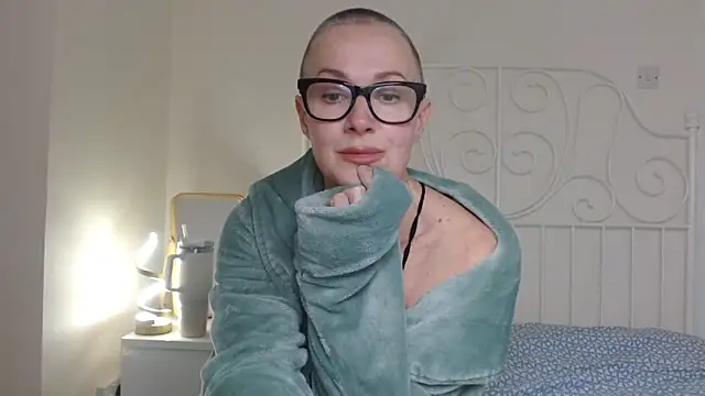 ELEGANT-ARIA36 online show from February 6, 5:16 pm