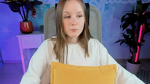 VivienLeeigh online show from January 8, 7:24 pm