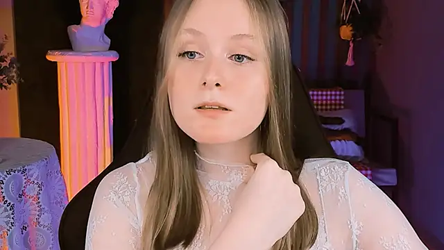 VivienLeeigh online show from February 5, 4:14 pm