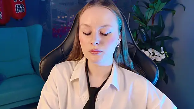 VivienLeeigh online show from November 10, 10:14 am