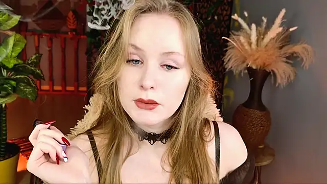Snapshot of VivienLeeigh chatting on April 22, 4:59 am VivienLeeigh online show from April 22, 4:59 am