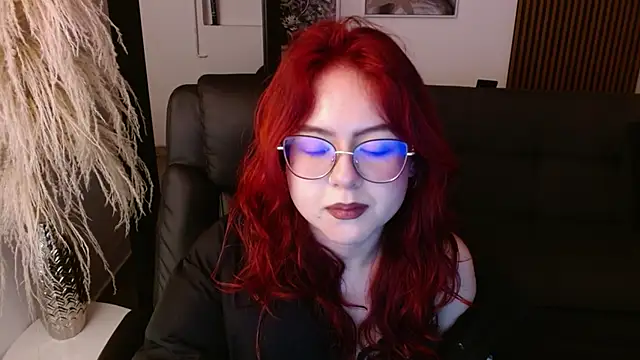 crimson tati  online show from December 19, 9:51 am
