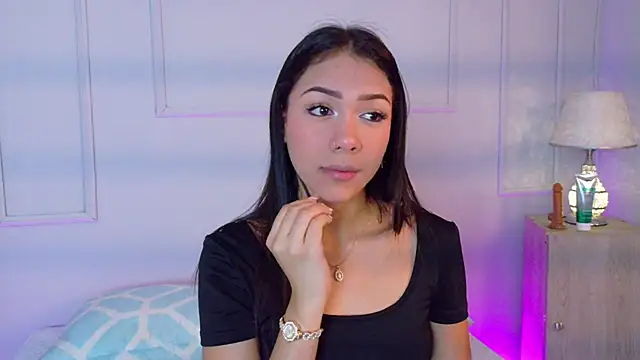 MiaOconner online show from October 7, 8:17 pm