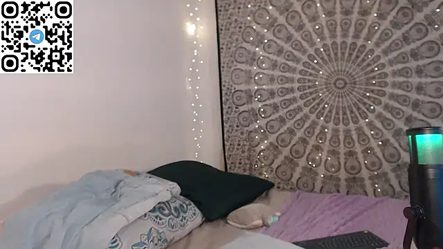 Angie nova online show from March 15, 11:17 pm