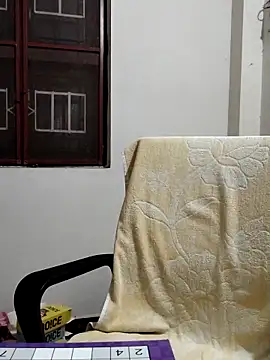 knighttriderr online show from February 14, 7:32 pm