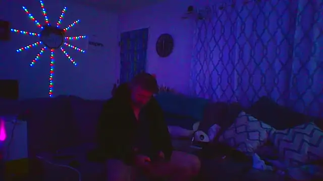 Snapshot of onlym4m chatting on February 15, 4:36 am onlym4m online show from February 15, 4:36 am