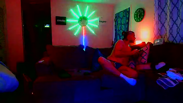 Snapshot of onlym4m chatting on February 20, 6:06 am onlym4m online show from February 20, 6:06 am