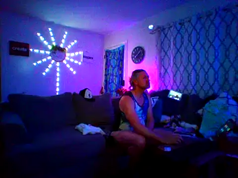 Snapshot of onlym4m chatting on February 26, 6:15 am onlym4m online show from February 26, 6:15 am