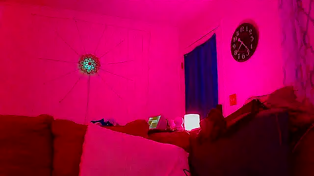 Snapshot of onlym4m chatting on March 17, 12:30 am onlym4m online show from March 17, 12:30 am