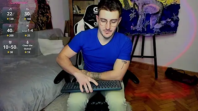 JulianDylan online show from January 31, 5:09 am