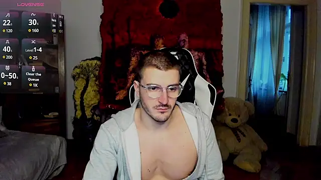 JulianDylan online show from March 5, 7:16 am