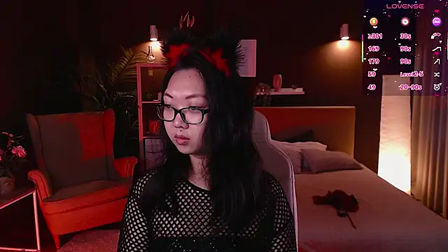 Marine Vact online show from September 21, 2:08 pm