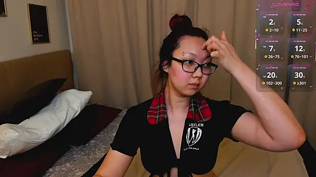 Marine Vact online show from March 26, 2:11 pm