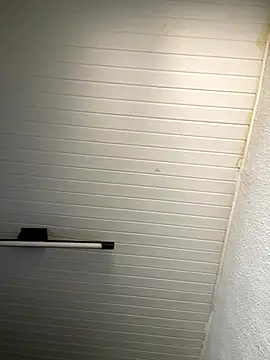 luara1988 online show from October 17, 11:24 am