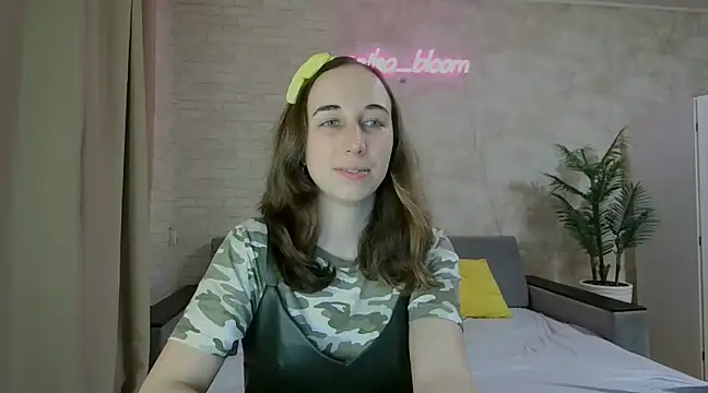 Anika bloom online show from February 1, 2:47 am