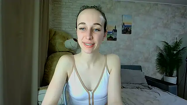 Anika bloom online show from February 25, 5:44 pm