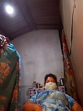 Snapshot of SL-WASI chatting on November 1, 12:23 am SL-WASI online show from November 1, 12:23 am