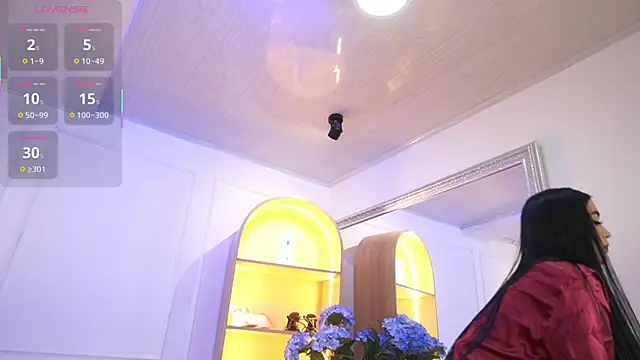 Snapshot of elasummer chatting on October 13, 1:22 pm elasummer online show from October 13, 1:22 pm