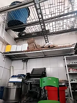 Snapshot of EMILY_ROUSSE71 chatting on September 24, 9:07 pm EMILY ROUSSE71 online show from September 24, 9:07 pm