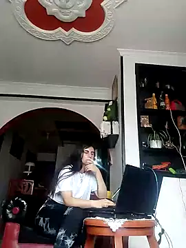 Snapshot of samanta_rosas1 chatting on December 27, 7:24 pm samanta rosas1 online show from December 27, 7:24 pm
