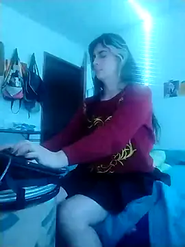 Snapshot of samanta_rosas1 chatting on January 9, 12:35 am samanta rosas1 online show from January 9, 12:35 am